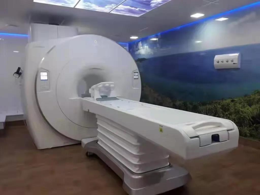 疫情肆虐之下,朗润磁共振首次跨国“云装机”